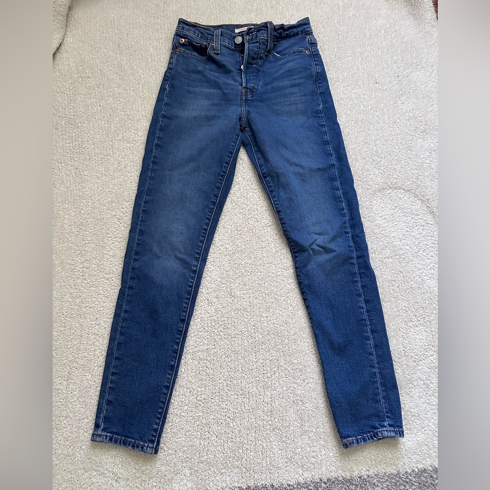 Levi Wedgie Skinny Jeans Size 25